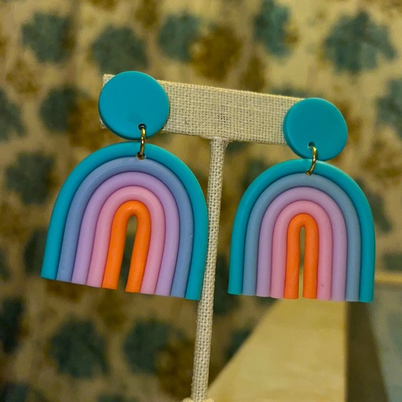 gorgeous rainbow clay earrings - Picture 2 of 9